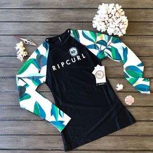 🌴🔆RIP CURL- BLANCO BAY RELAXED RASH GAURD🔆🌴